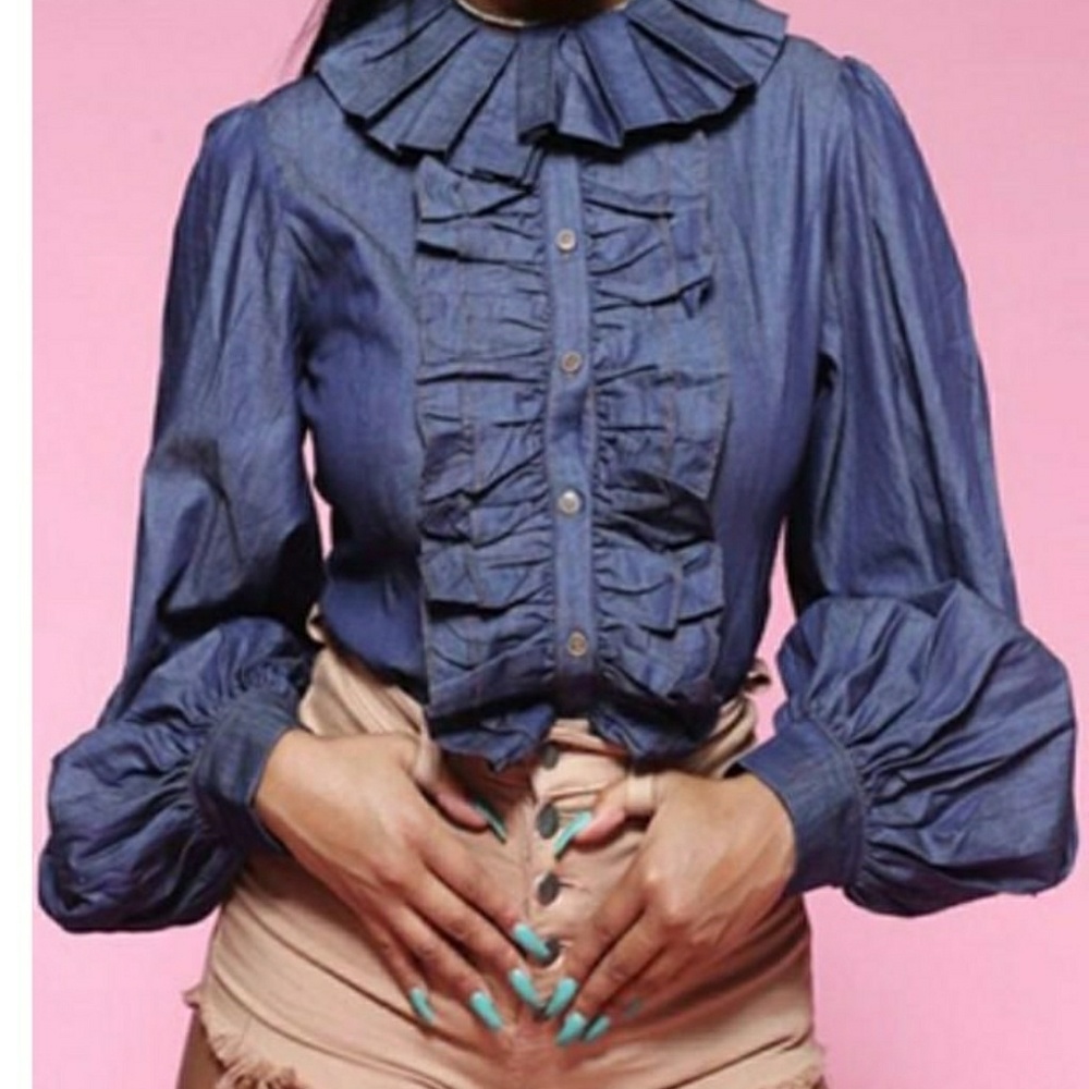 💕♥️Denim Top💕